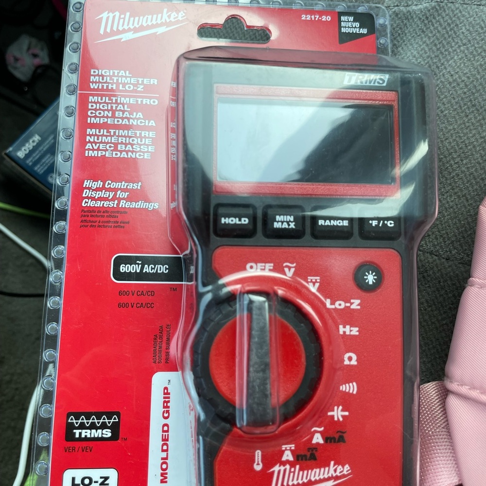 Red Portable Audio Device with Vibrant Sound